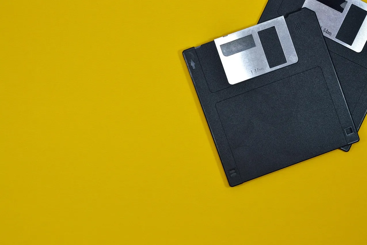 Memory, magnetic, floppy disk