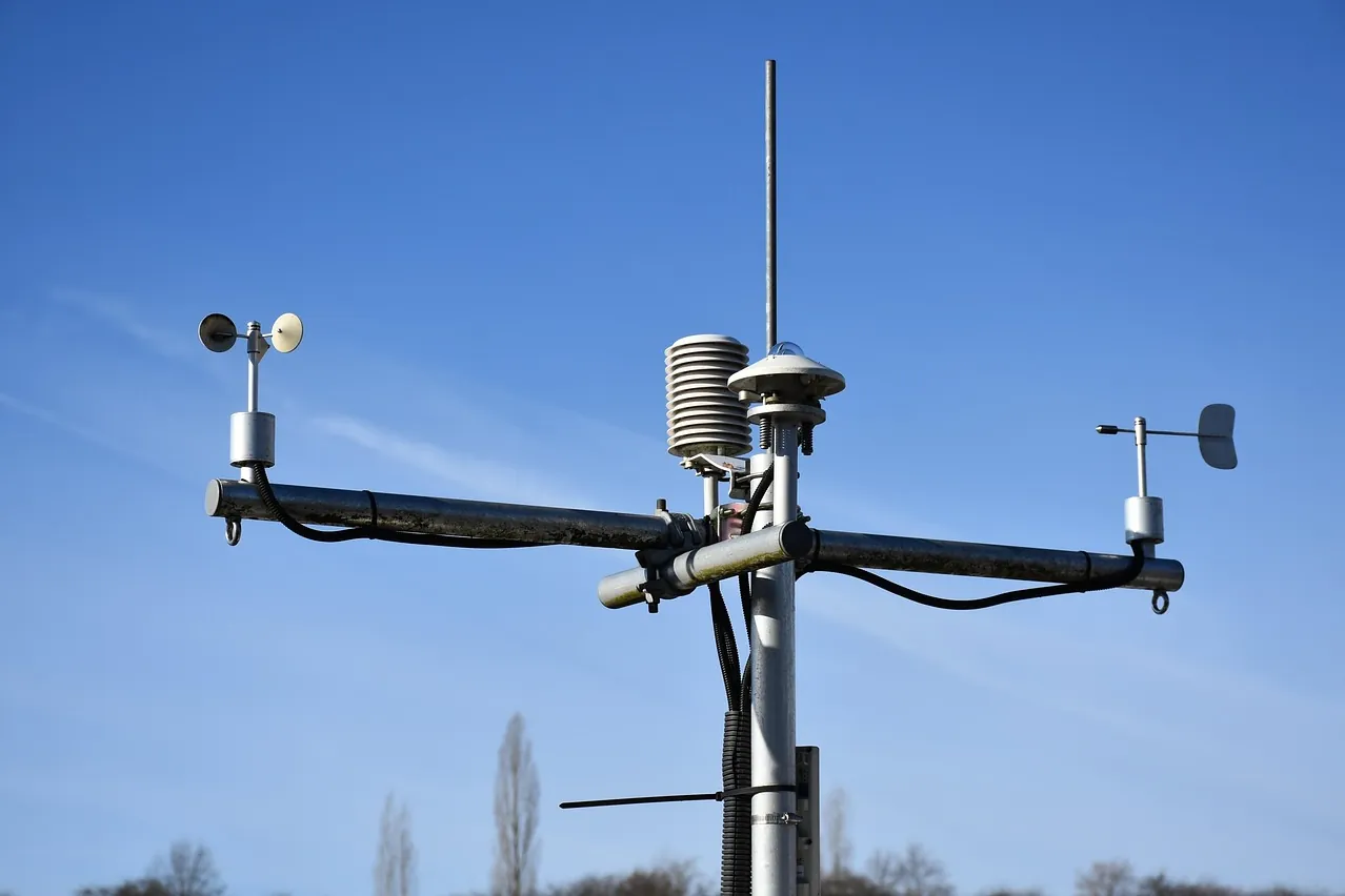 Anemometer, nature, weather station