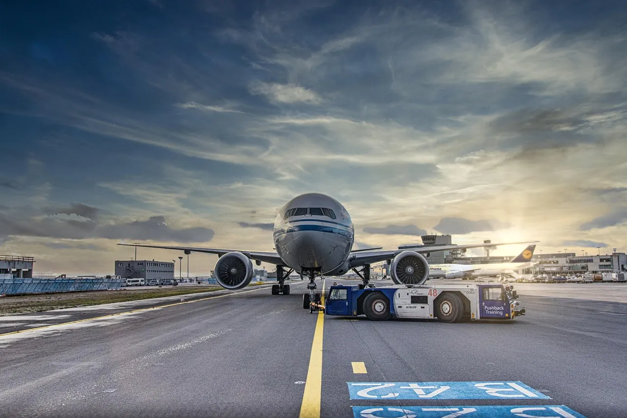 Airplane, runway, airport