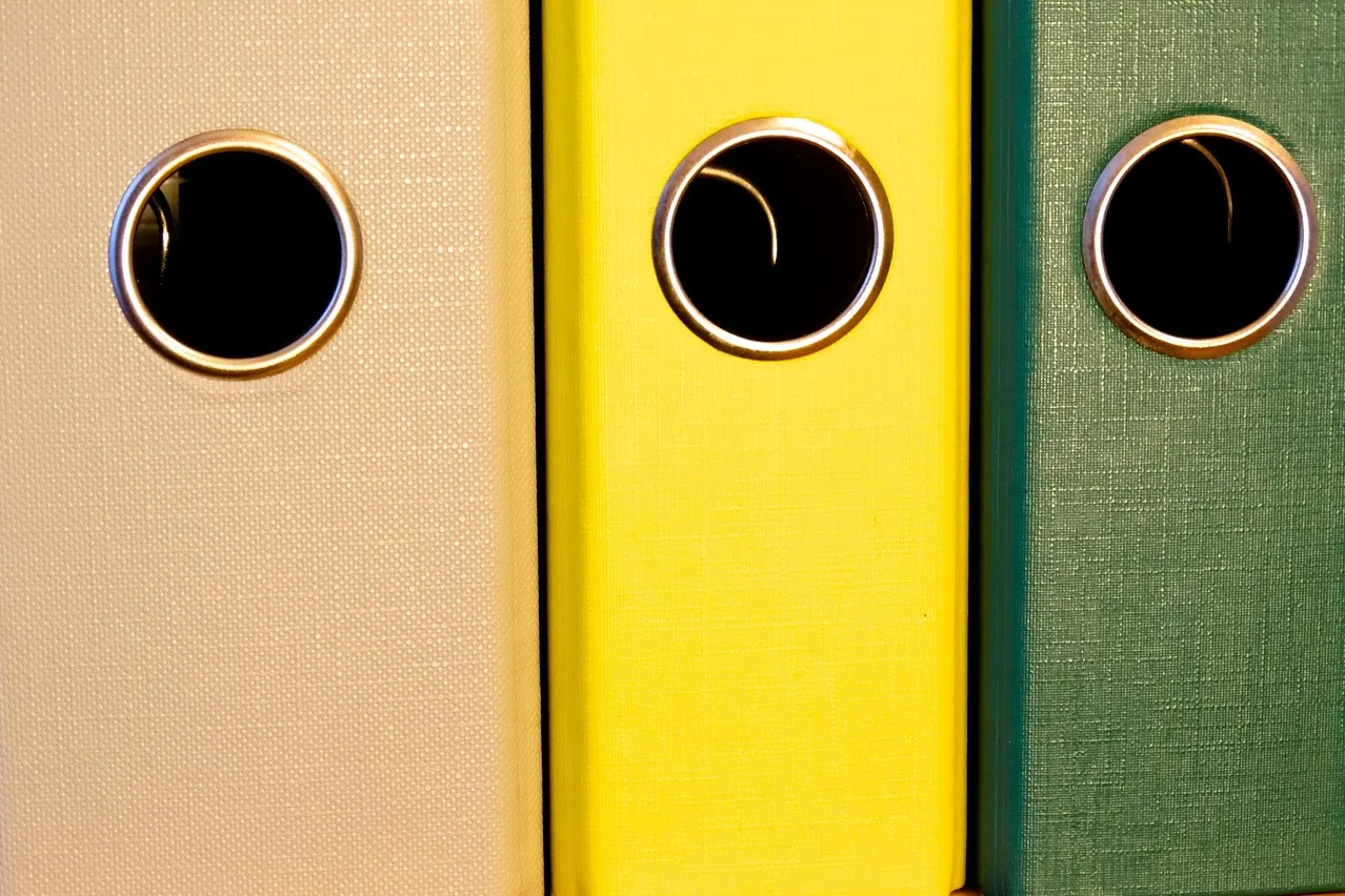 Folder, federal folder, filing