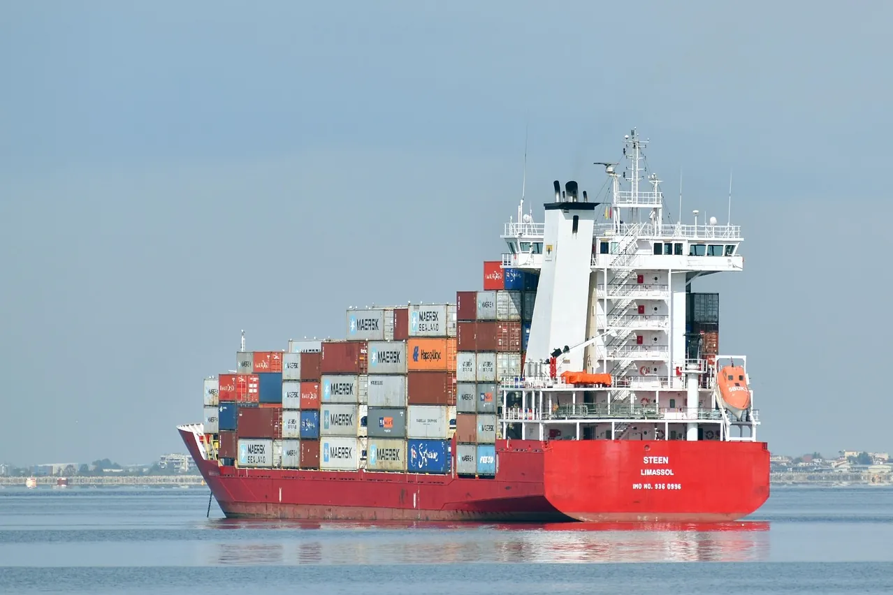 Cargo ship, freighter, sea