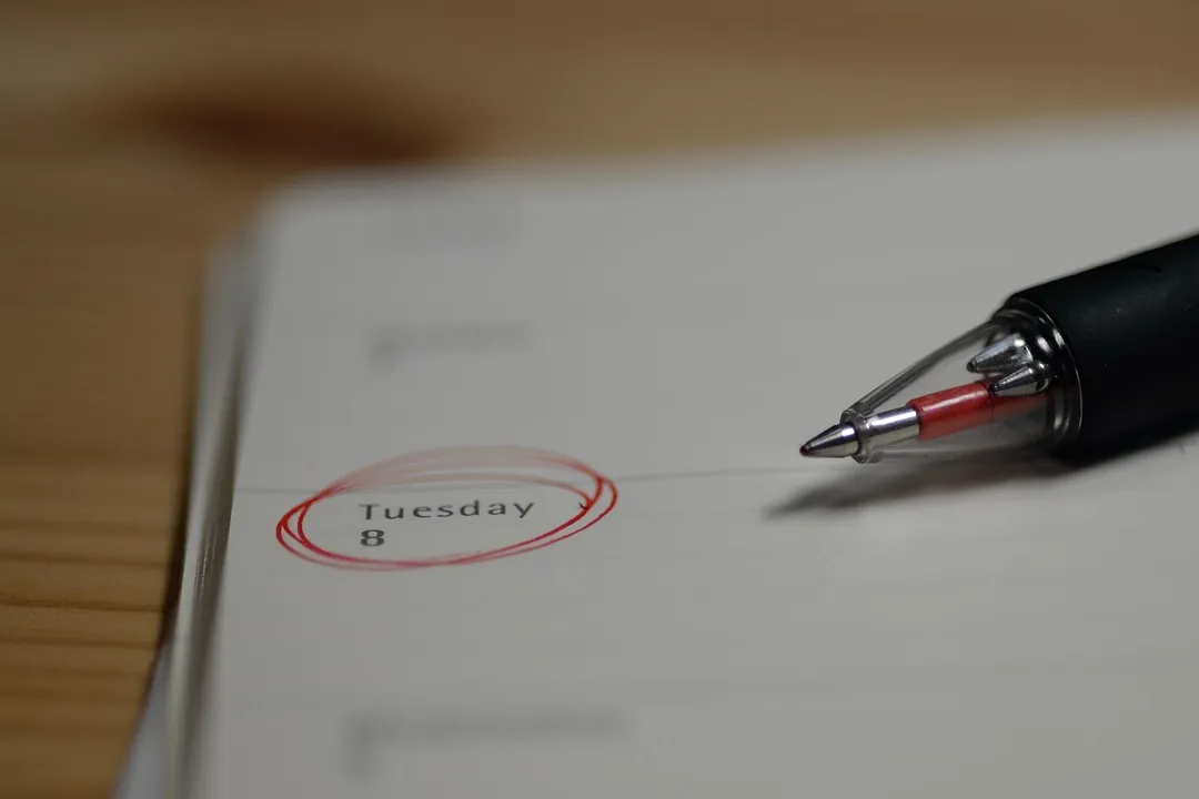 Pen, jobs, notepad
