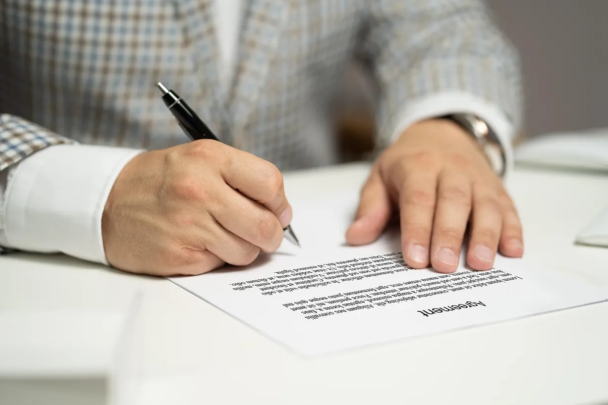 Contract, agreement, signing a contract